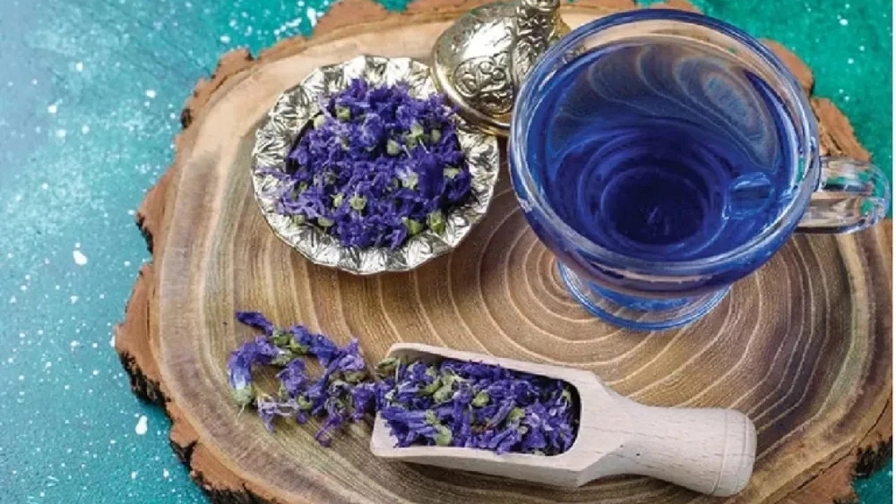 فواید دمنوش گل گاوزبان برای اعصاب و روان فواید دمنوش گل گاوزبان برای اعصاب و روان